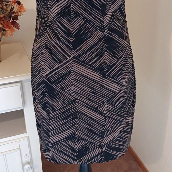 Banana Republic Soft Knit Dress - Picture 3 of 11